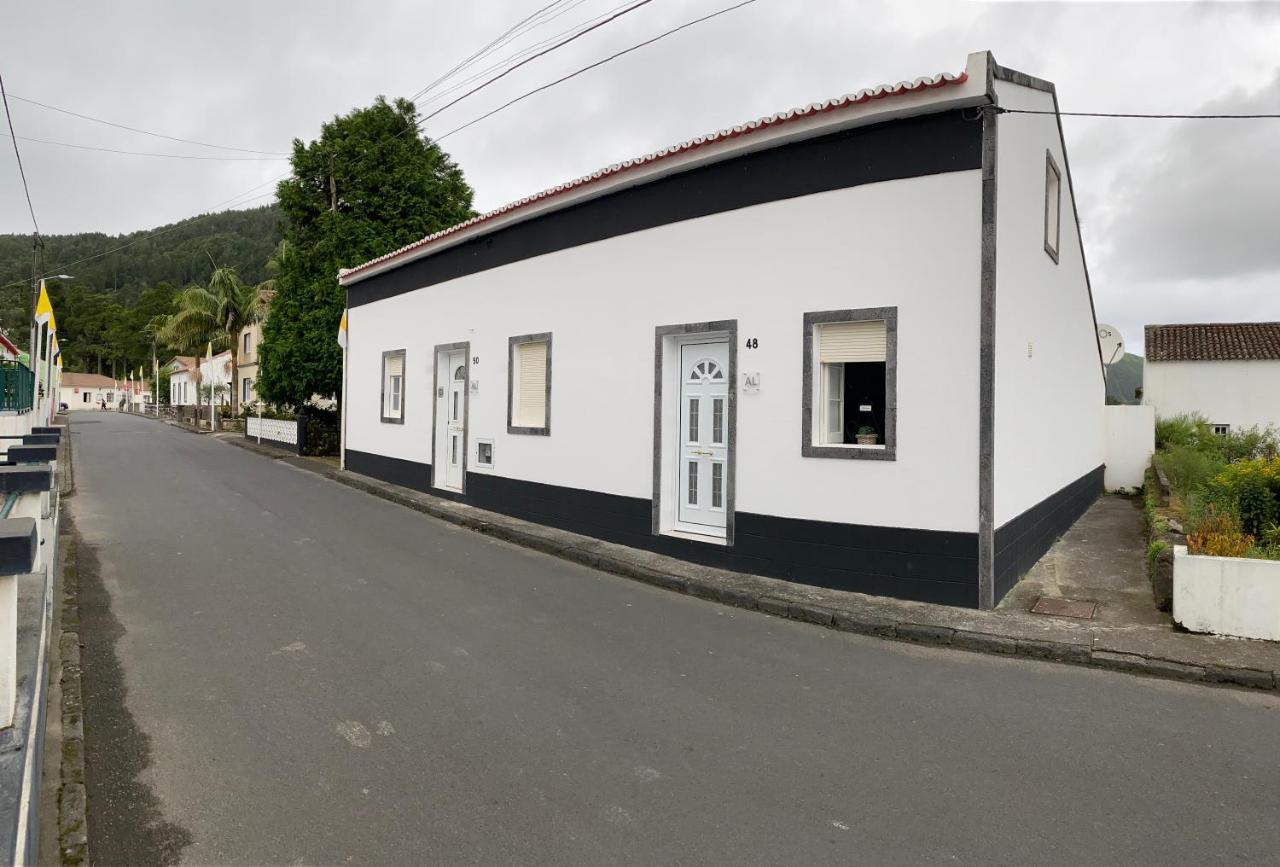 The Cedar Tree House Studio 48 Sete Cidades