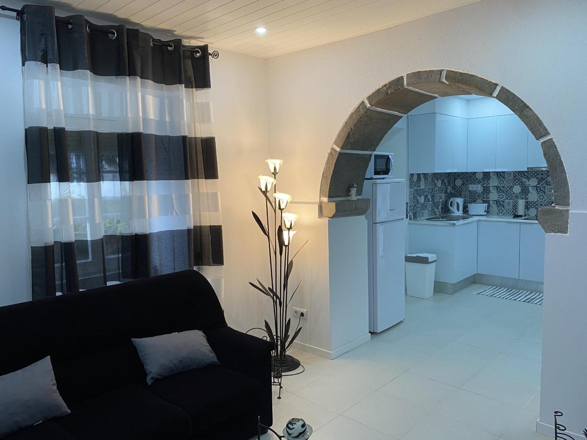 Apartment The Cedar Tree House Studio 48 *