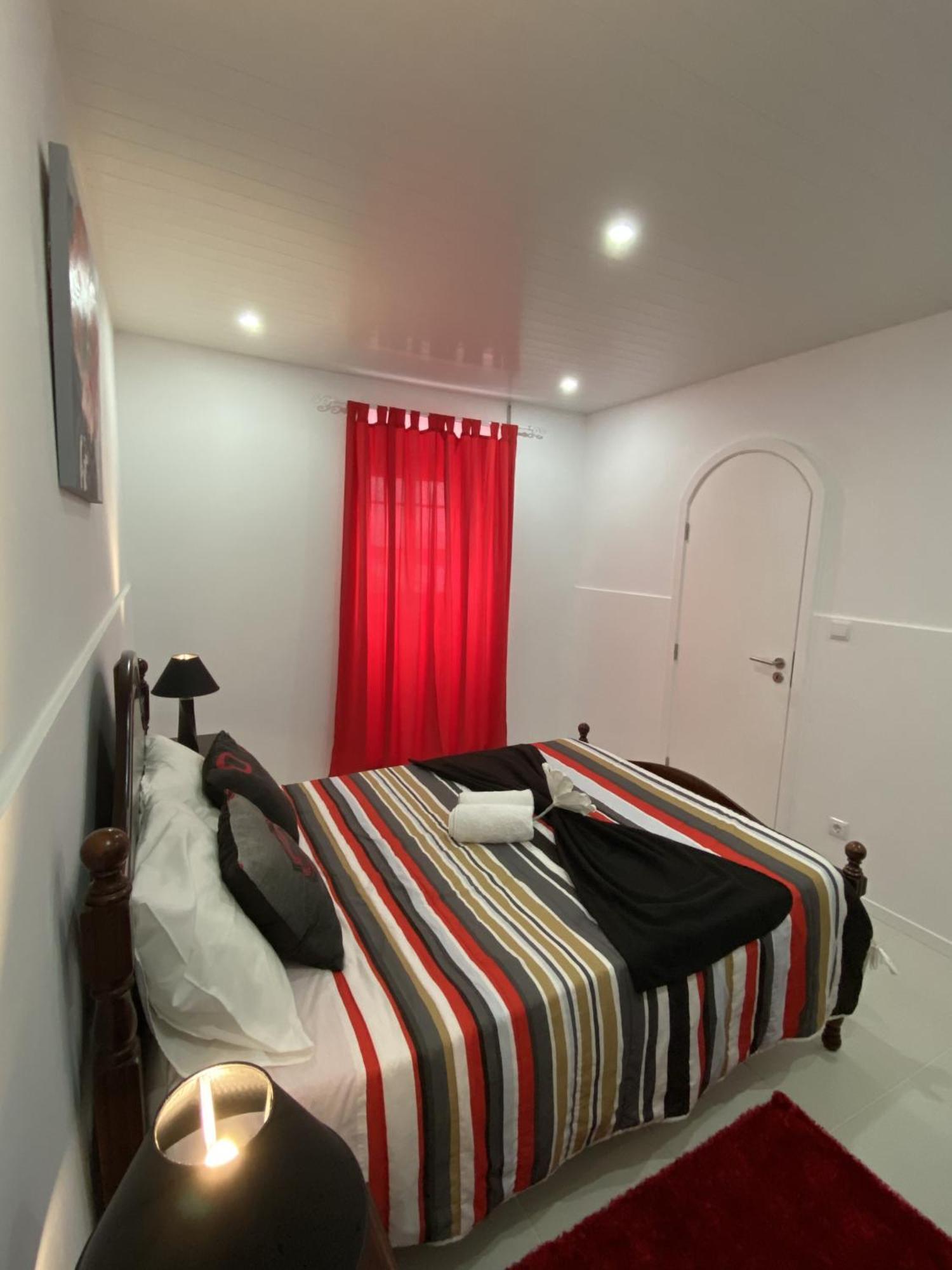 The Cedar Tree House Studio 48 *