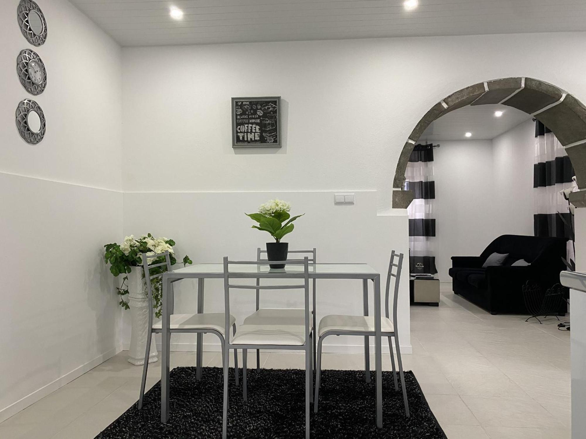 Apartment The Cedar Tree House Studio 48 Sete Cidades