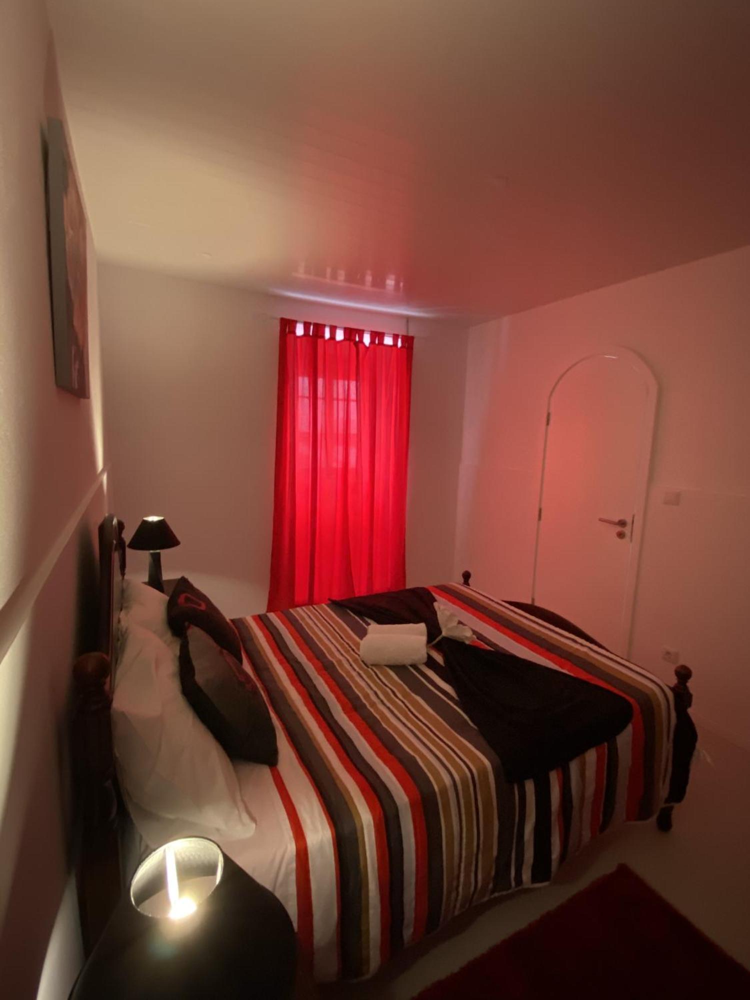 The Cedar Tree House Studio 48 *